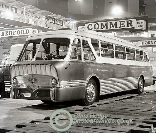 RW40B - Leyland Royal ...